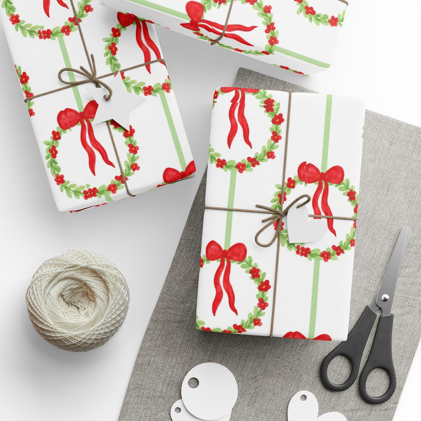 Christmas Wreath Wrapping Paper