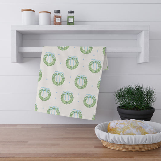 Green Wreath Pattern Tea Towel | Holiday Kitchen Linen