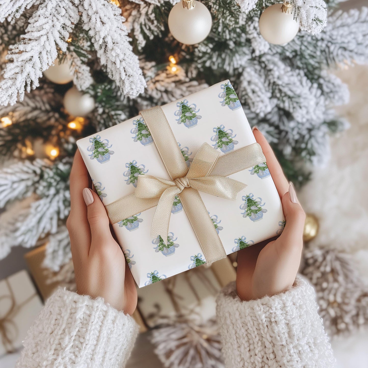 Oyster Shell Christmas Wrapping Paper
