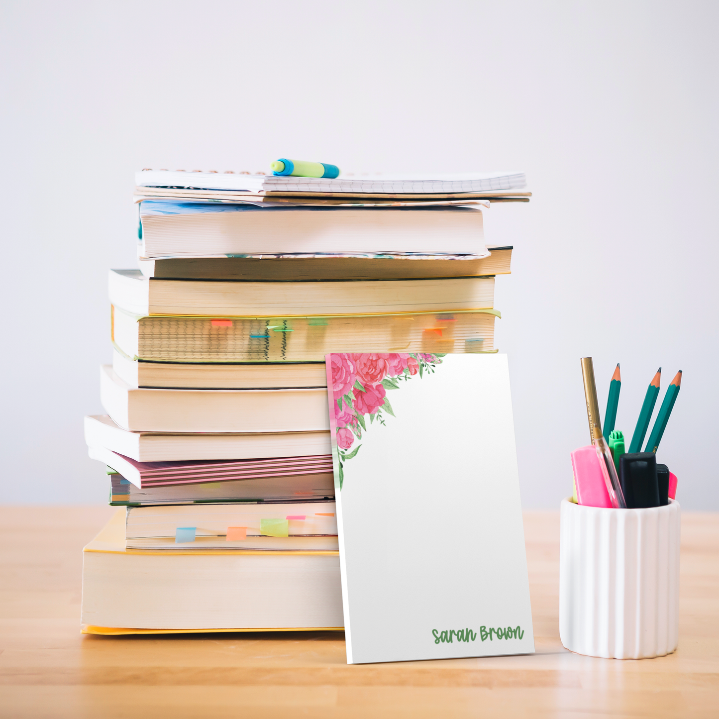 Custom_Name_Notepad_Watercolor_Peony_St_4x6_Lifestyle_02_Mockup.png_15668930